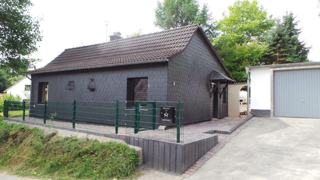 Blumenstein Ferienhaus Kall Bagian luar foto